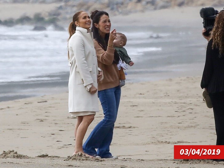 Jennifer Lopez And Joanna Gaines Get To Work In Malibu