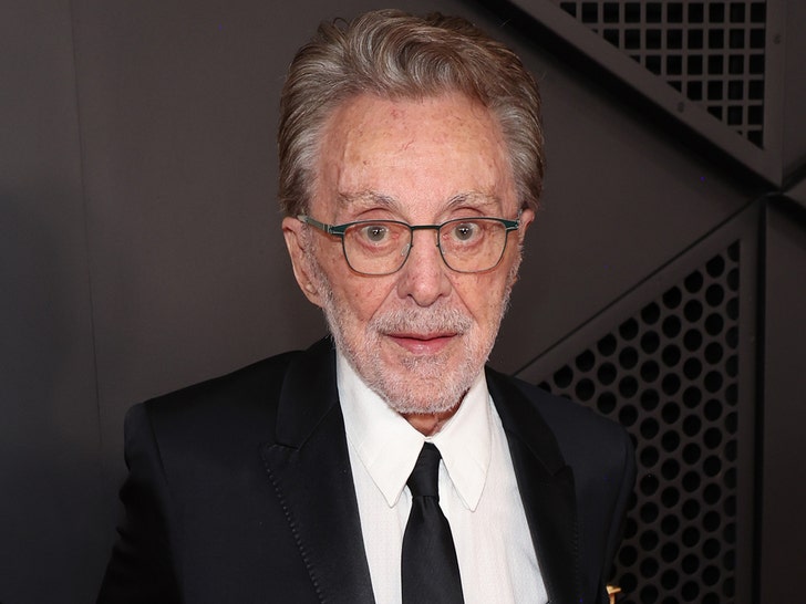 Frankie Valli getty 1