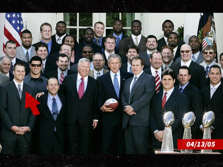 Tom Brady was at center of an epic prank war among 2006 Patriots team