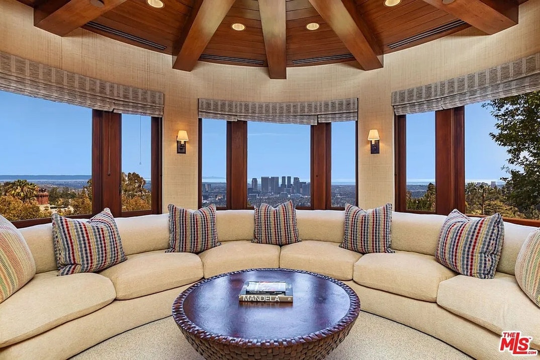 Quincy Jones Estate 3