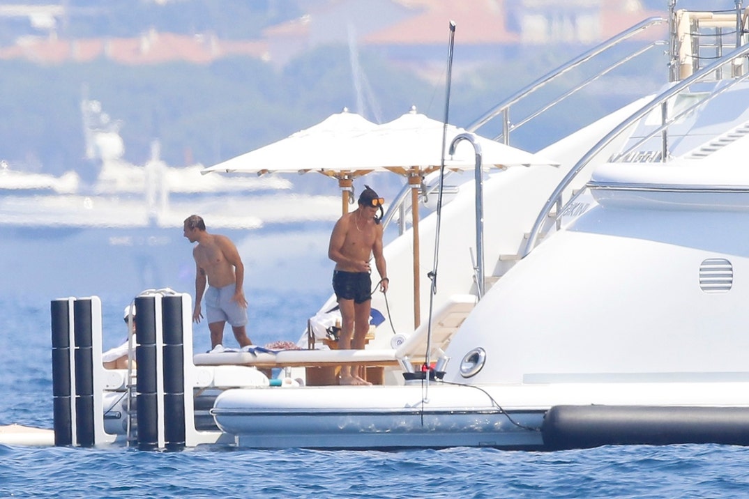 Tom Brady Mystery Women Snorkeling Yacht France 7