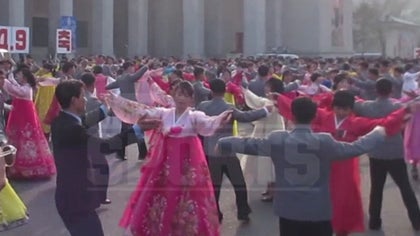 041216_north_korea_dance_kaltura