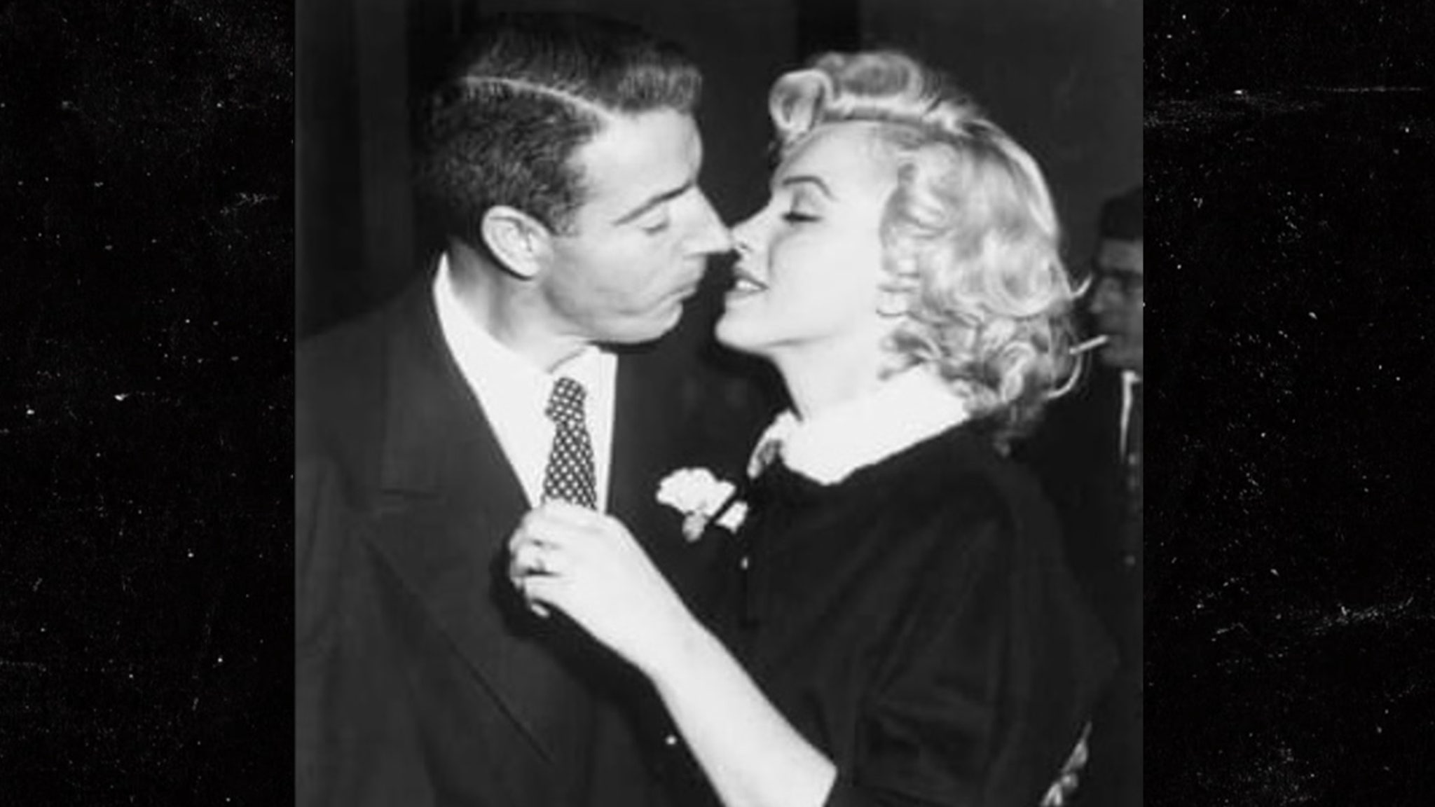 Marilyn Monroe's Suit from Joe DiMaggio's Wedding Up for Sale