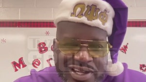 Shaquille O'Neal Says Giannis Antetokounmpo Deserves Game Ball, Not Pacers Rookie