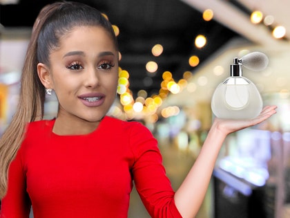 917-ariana-grande-perfume-getty02