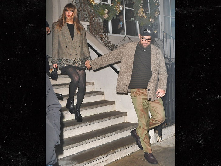 taylor swift travis kelce backgrid