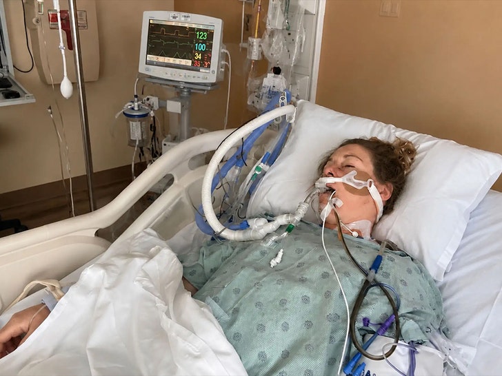 Ashley Taunton in hospital insta 1