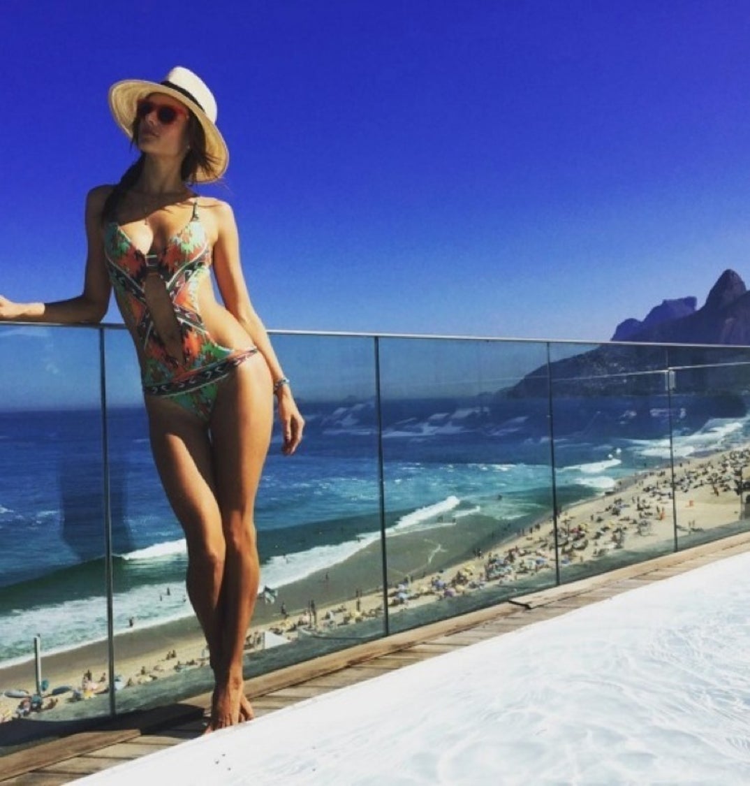 0408_alessandra_ambrosio24