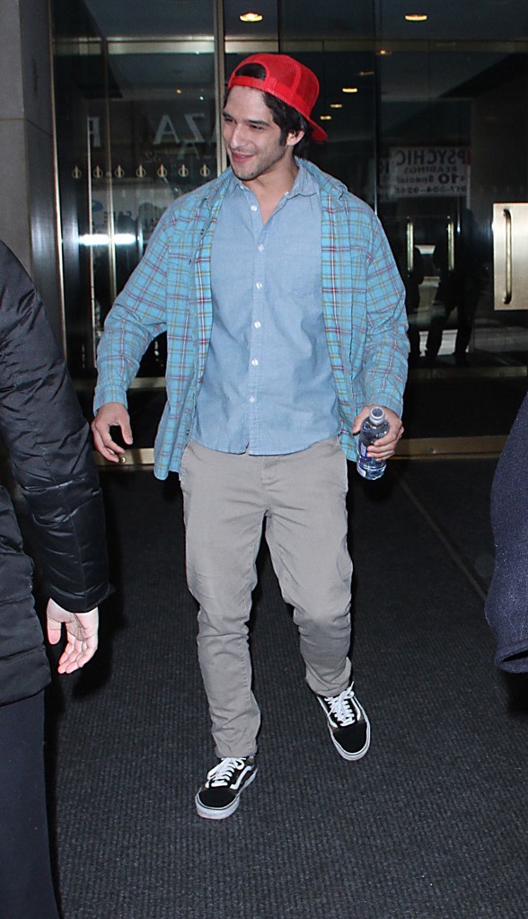 travis scott wearing vans