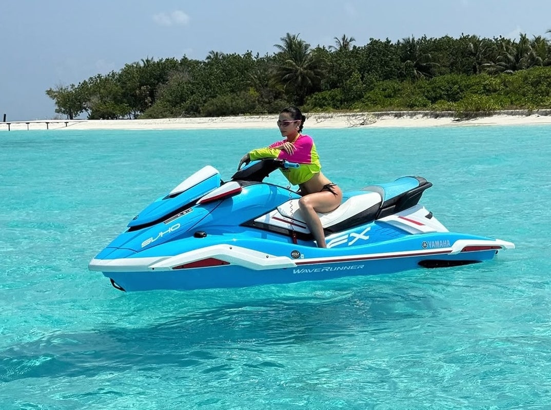 Shay Mitchell Hot Shots 9