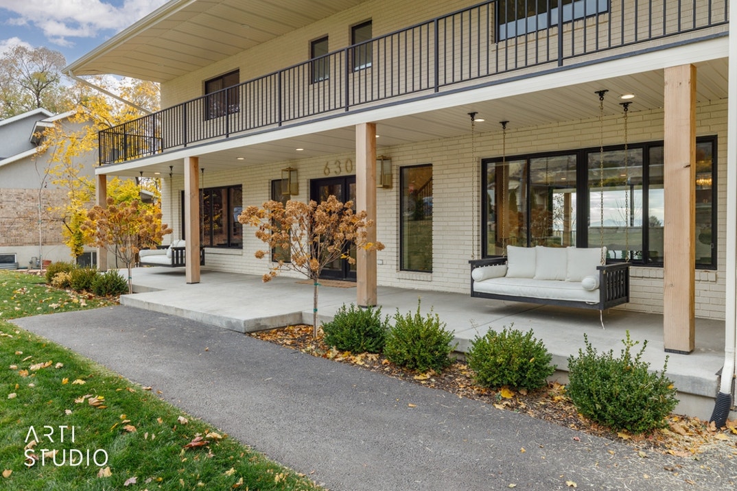 essi & Jordan Ngatikaura House 7