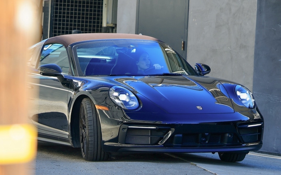 Bianca Censori Spandex Shorts Face 7