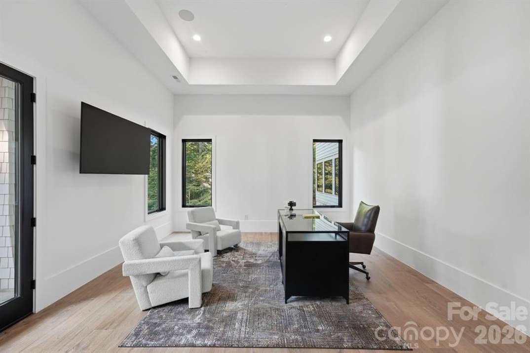 DJ Moore Charloote Home For Sale 28