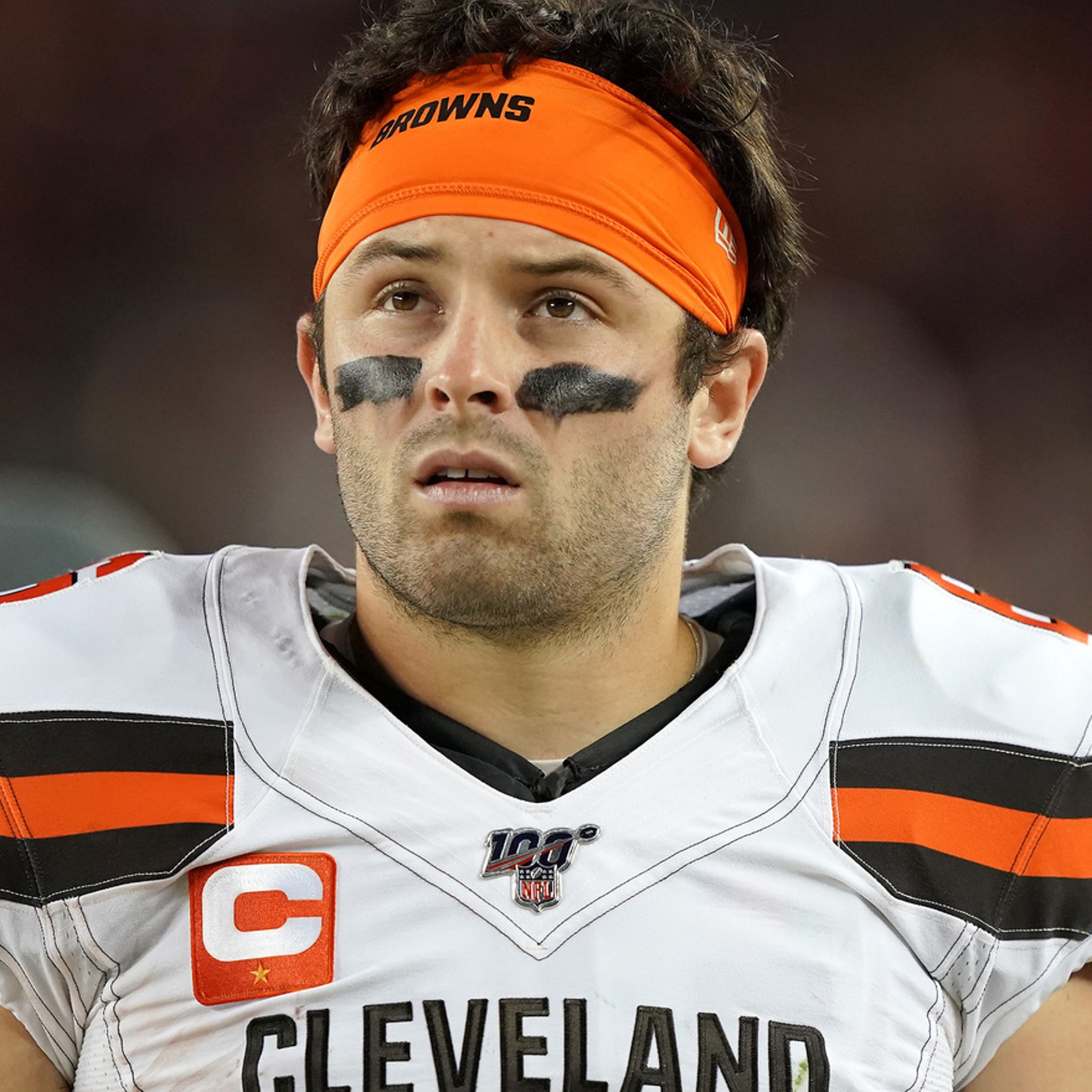 Cleveland radio host eats poop after Browns draft Baker Mayfield