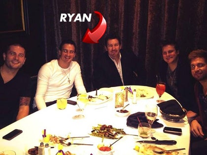 1031_RYAN_LOCHTE_TWITTER