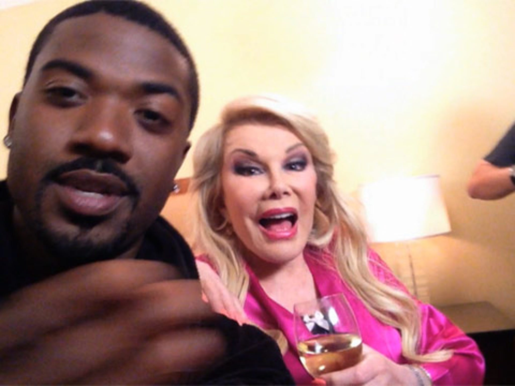 Ray J & Joan Rivers: Behing the Scenes of Their 