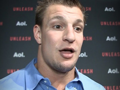 1119-rob-gronkowski-tmz-01