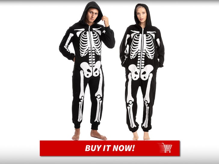 Skeleton-cozy-costume-MAIN