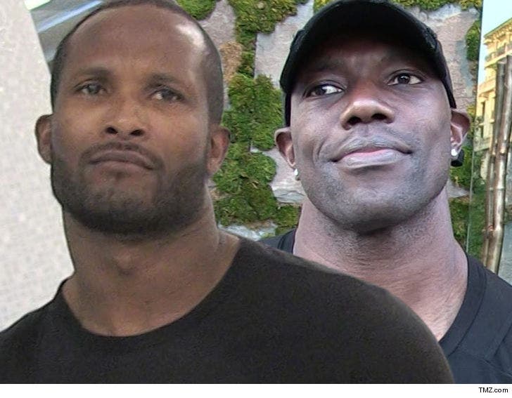 Champ Bailey On Hall of Fame I Won't Pull a :: 0817-champbailey-terellowens-tmz-3