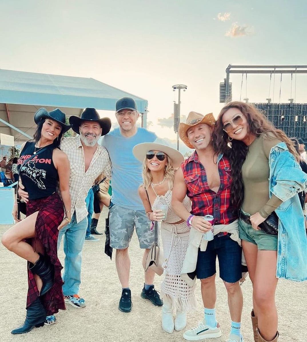 Heidi D'Amelio, Marc D'Amelio, Mary Fitzgerald JAson Oppenheim and Jenny Ting Crawford