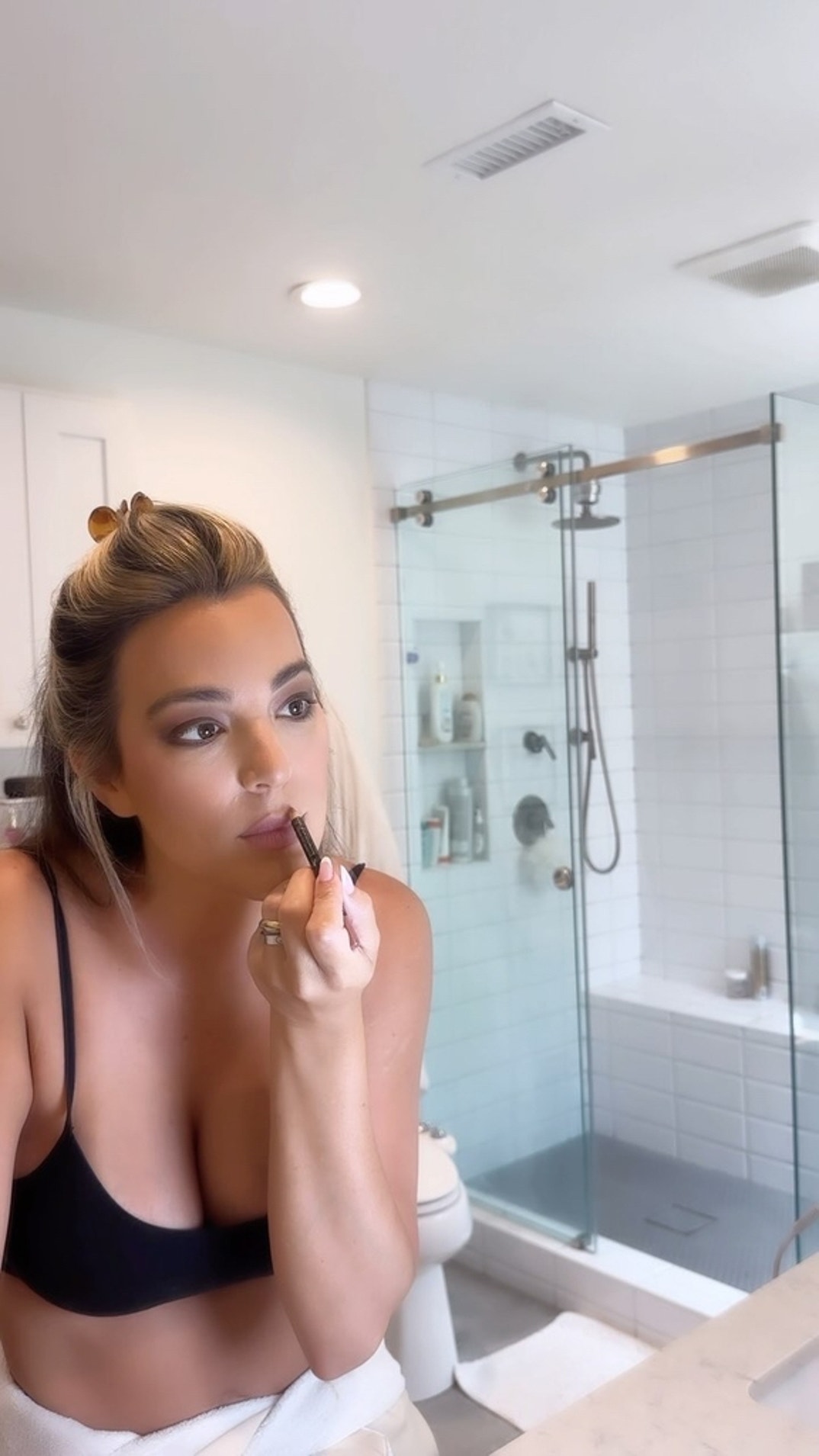 Alex Hall Hot Shots 2