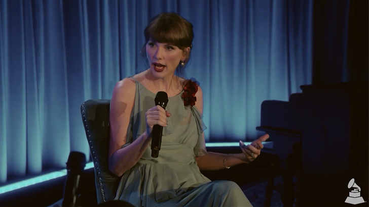 082526_taylor_swift_kal