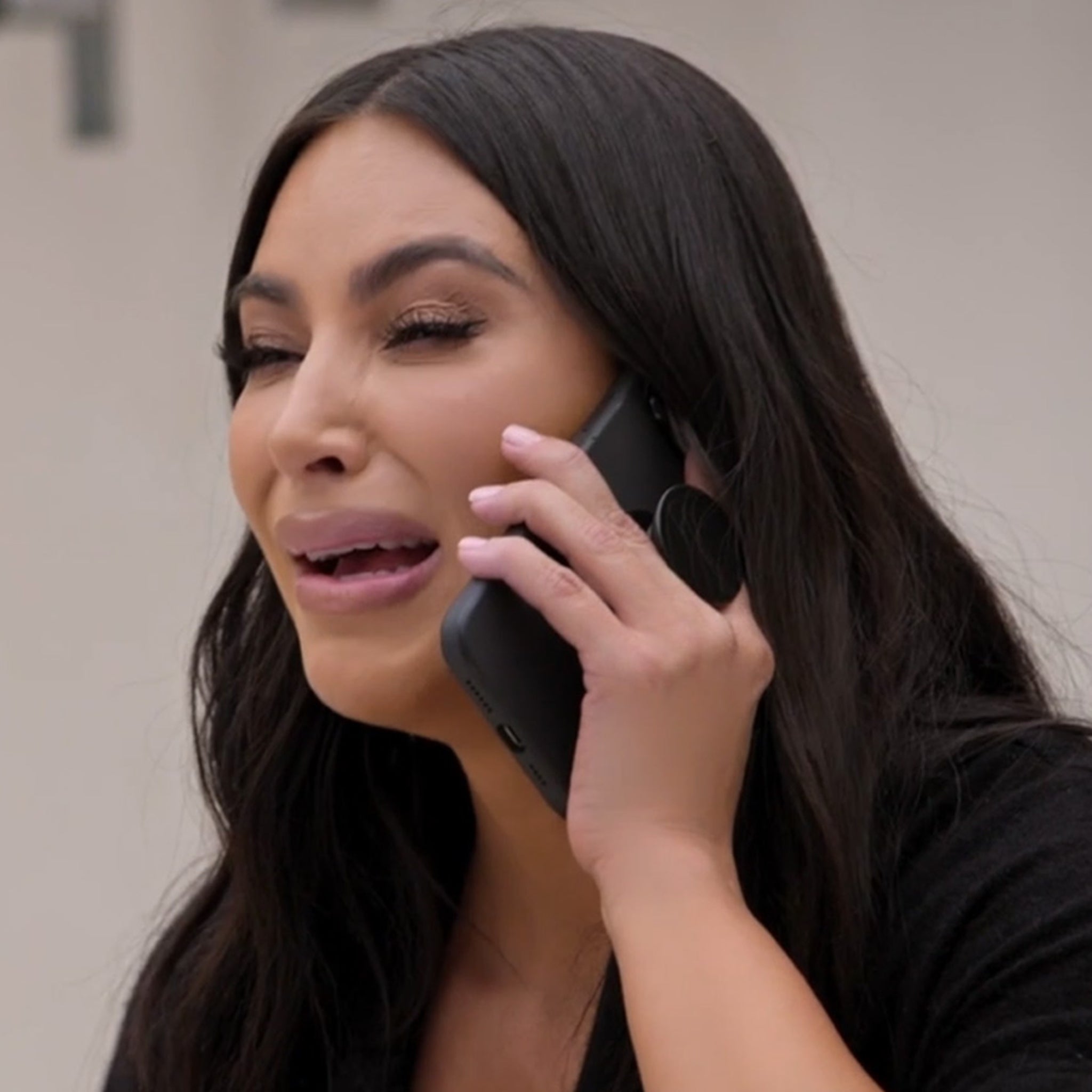 2048px x 2048px - Kim Kardashian Sobs Over Sex Tape with Ray J in Graphic Call with Lawyer