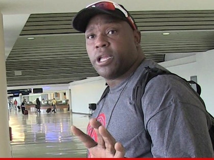 1001-warren-sapp-tmz-02