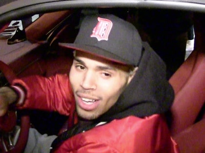 0930-chris-brown-TMZ-02