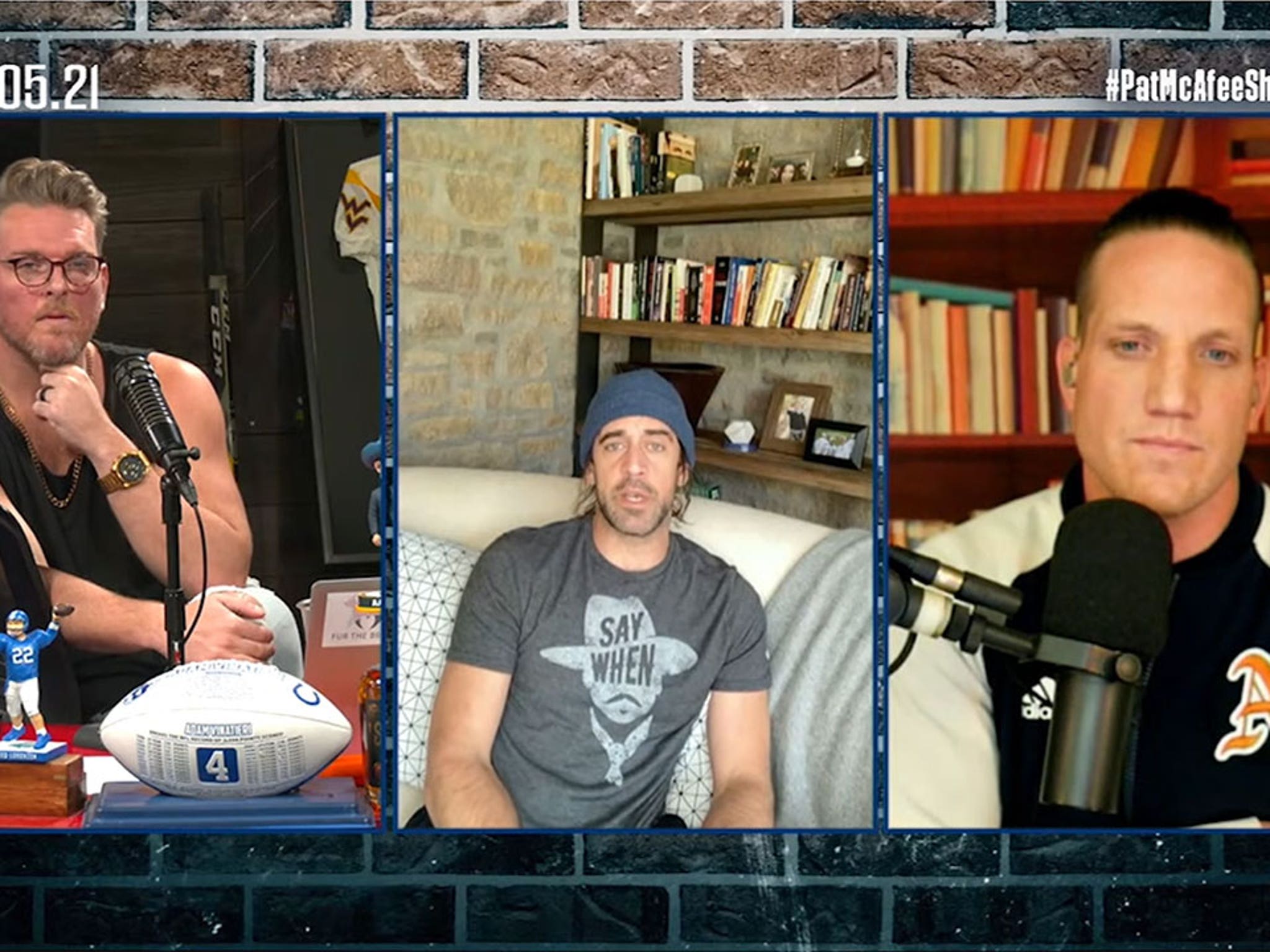 Aaron Rodgers says Joe Rogan helped him with COVID-19 recovery