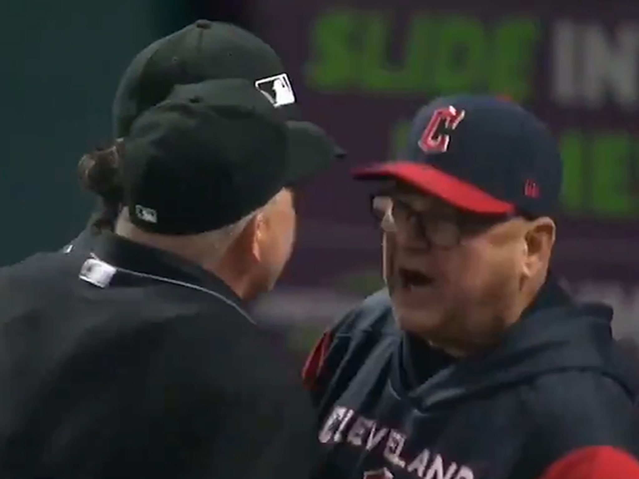 Terry Francona tells media to 'go home and get clean underwear' during  postgame interview