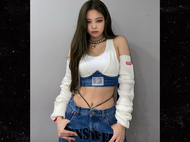 Jennie Kim Hot Shots To Celebrate Her 29th Birthday!