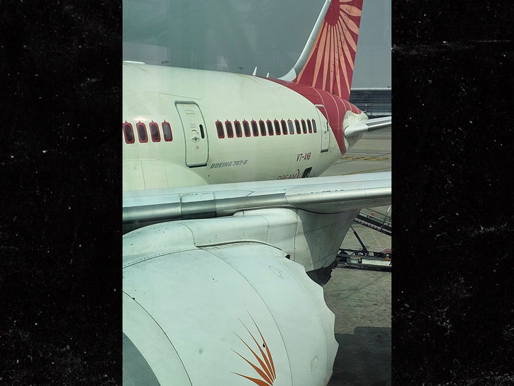 india-boeing-plane-x-akku92-1