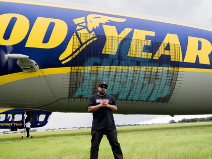 ice-cube-AP-Photo-Chris-Pizzello-2