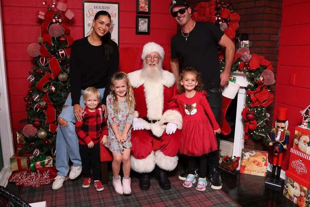 April Love Geary and Robin Thicke