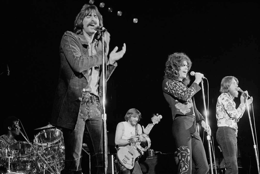 Chuck Negron