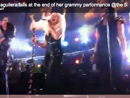 2011-0213-christina-aguilera-grammy-fall