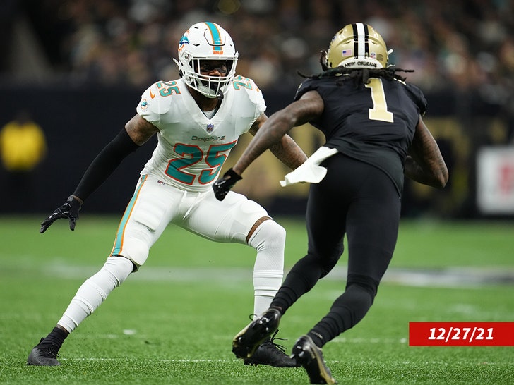 New Dolphins scandal: Xavien Howard sued for knowingly giving