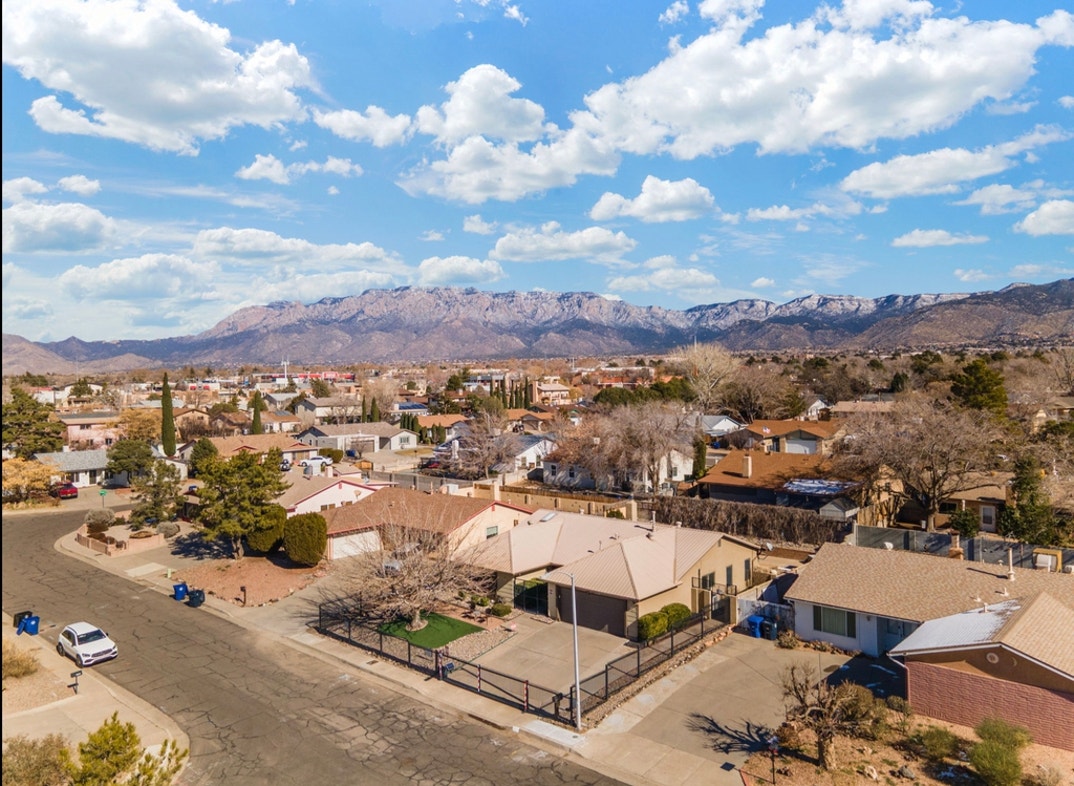 Breaking Bad House 16