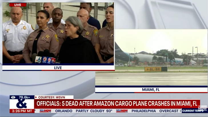 090626_miami_plane_crash_presser_kal