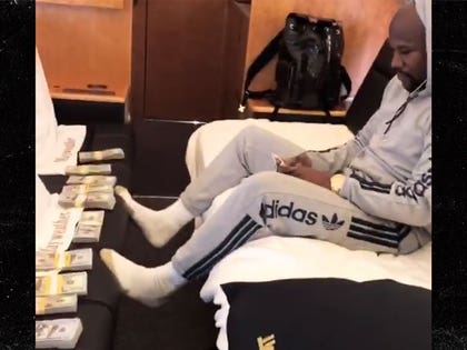 050418_floyd_mayweather_primary
