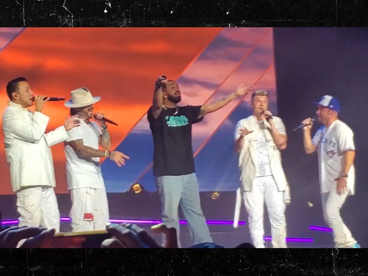 adb71280ca8344b687a8660b2c51f930 md | Drake Performs 'I Want It That Way' with Backstreet Boys in Toronto | The Paradise News