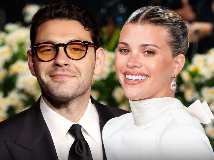 sofia richie elliot grainge main getty