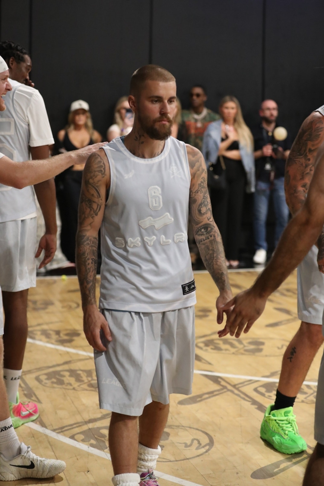 Justin-Bieber-Team-SKYLRK- 5