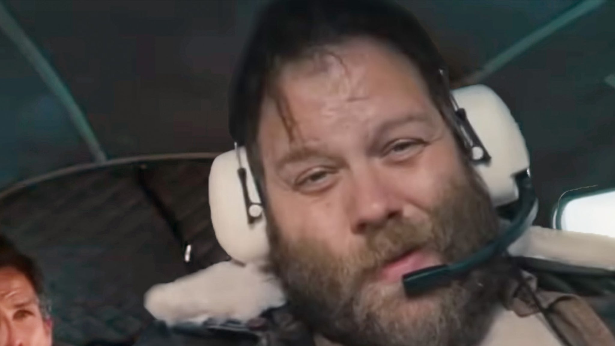 Drunk Helicopter Pilot in 'The Secret Life Of Walter Mitty' 'Memba Him?!
