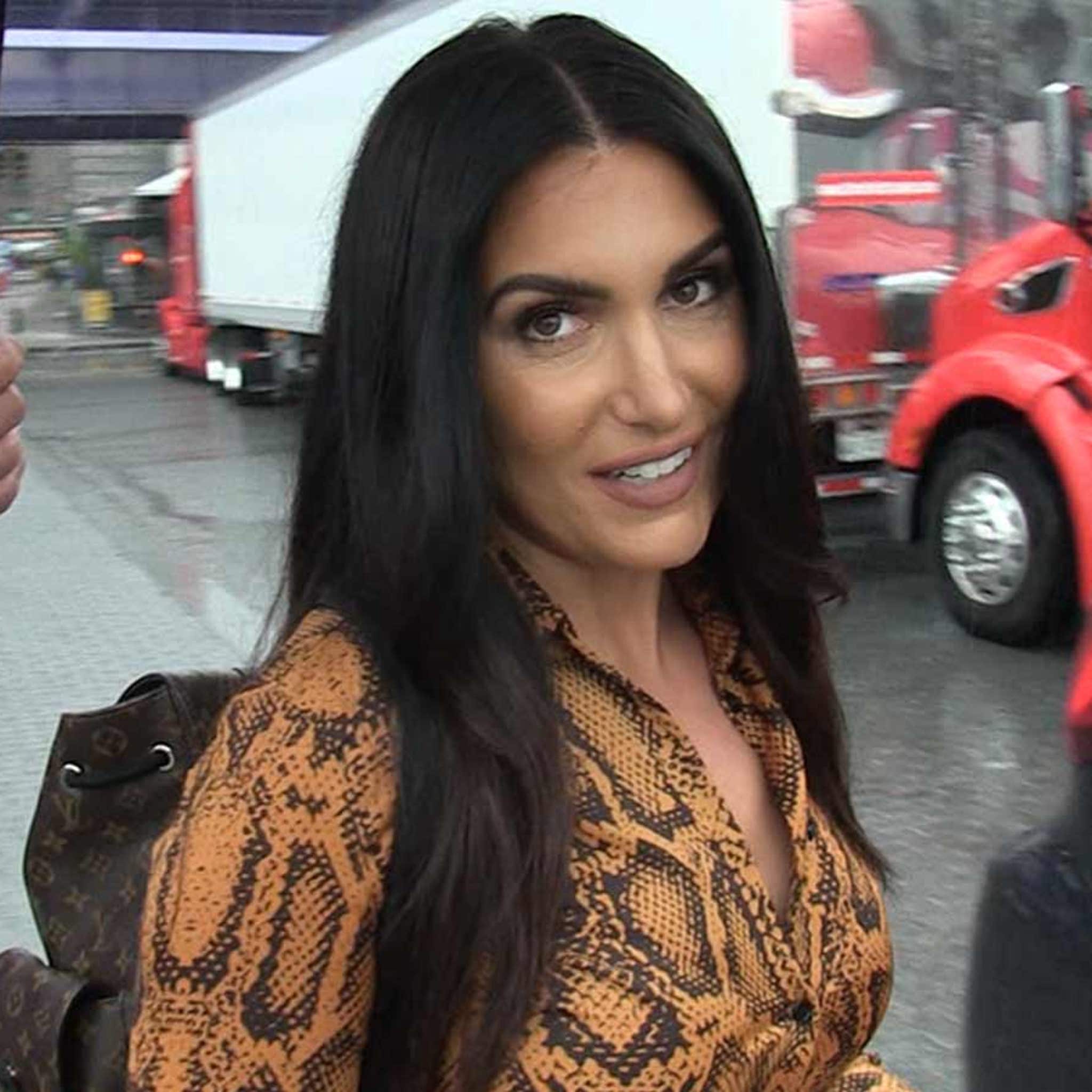 Molly qerim sex