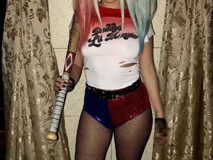celeb_harley_quinn_guess_13_launch