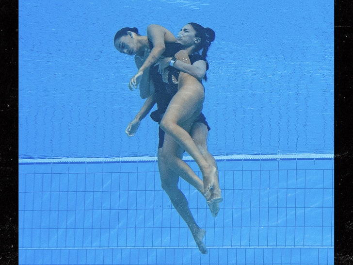 Anita Alvarez Rescued During Artistic Swimming Finals