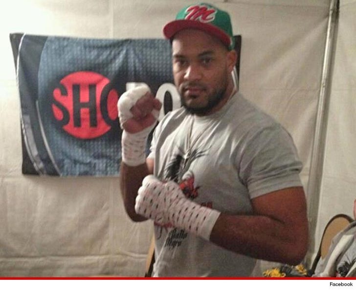 Boxer Gerald Washington -- Arrested In Burbank :: 0916-gerald-washington-facebook-6