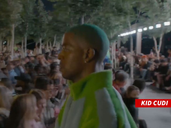 Kanye West Attends Virgil Abloh's Final Louis Vuitton Show With Kim  Kardashian and Daughter North